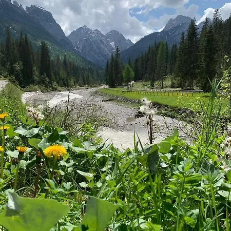 Alba Comelico アパート